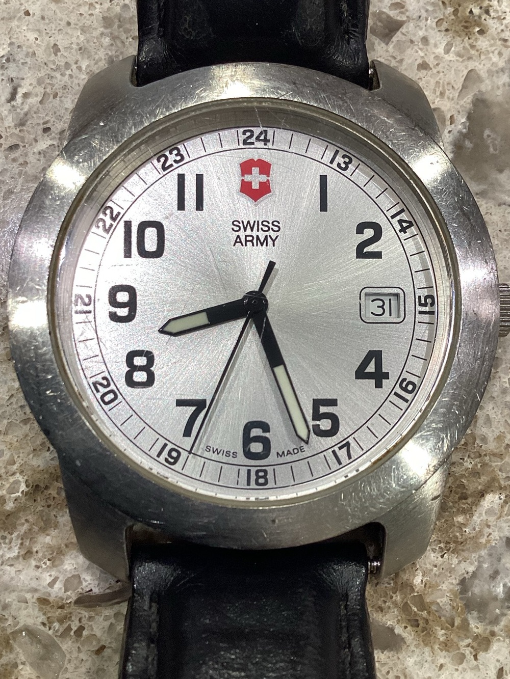 Men's Swiss Army Watch with White Dial - Picture 3 of 3